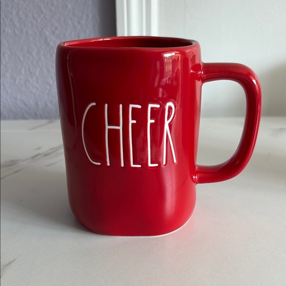 Rae Dunn Other - Rae Dunn holiday mug